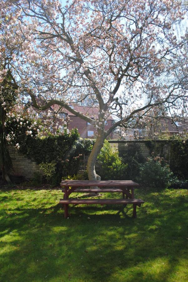 Melton Guest House York Exterior foto